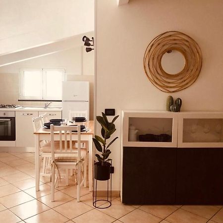 La Via Del Mare Apartment Albenga Luaran gambar