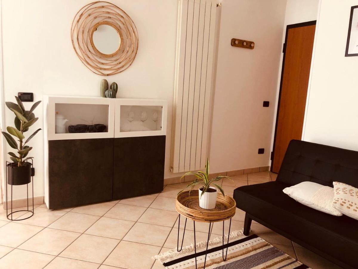 La Via Del Mare Apartment Albenga Luaran gambar