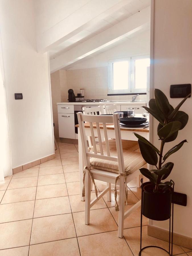 La Via Del Mare Apartment Albenga Luaran gambar